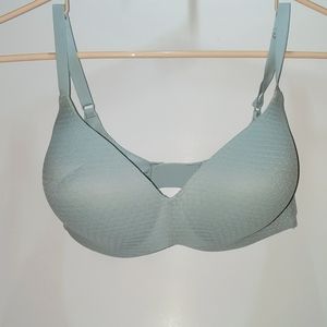 Uniqlo Wireless Bra, M